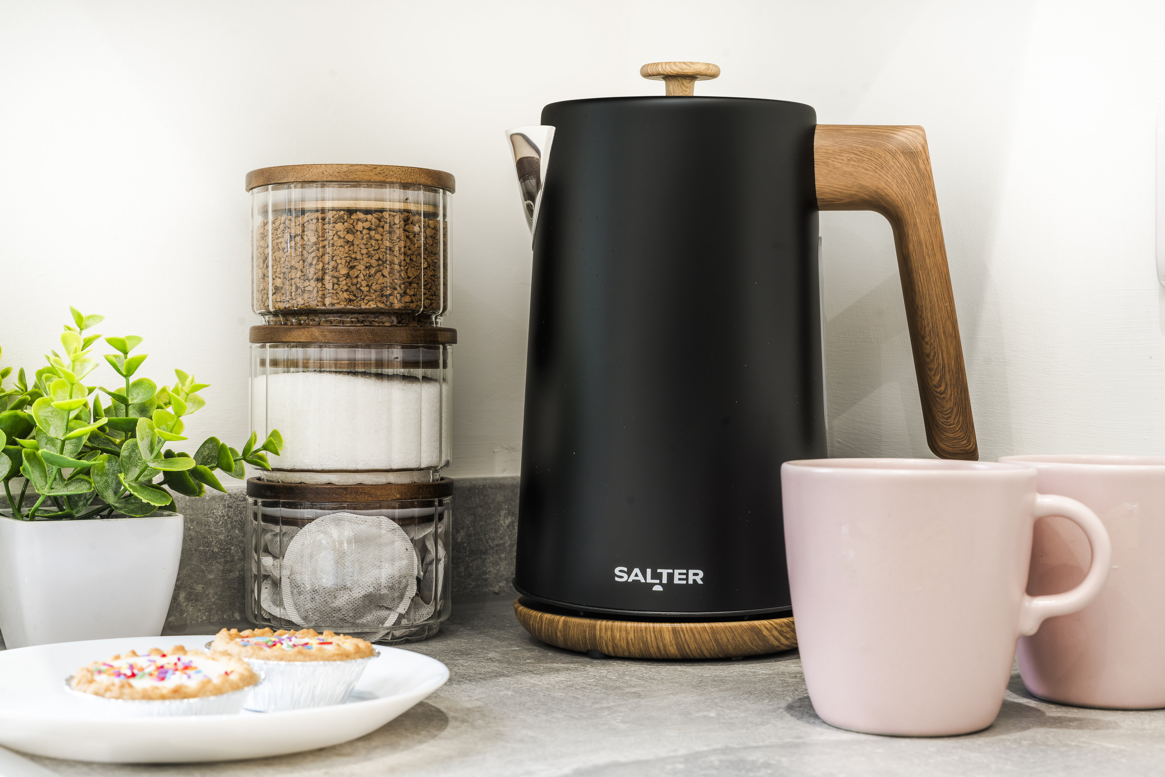 The Weaver second bedroom with fresh linens - short-stay rental Staffordshire